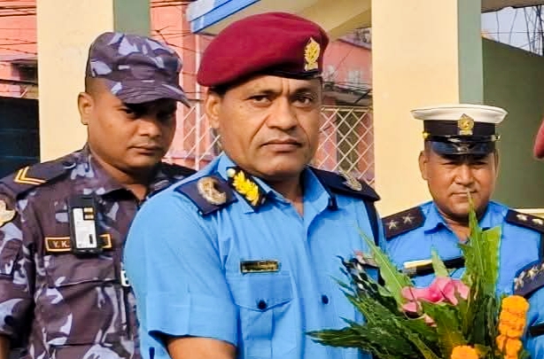 मधेशमा छठ पर्वको विशेष सुरक्षा योजना : ७ हजार प्रहरी परिचालन, मादक पदार्थ सेवन र झैझगडा नियन्त्रण गरिने : डिआईजी थपलिया