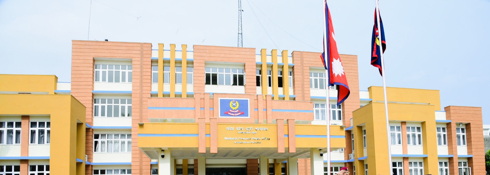 मधेश प्रदेशका ८ जिल्लाबाट घुमुवा प्रहरी हटाइयो